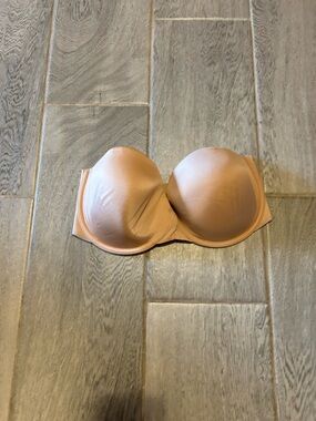 Victoria’s Secret tan seamless multipurpose bra- size 34DD